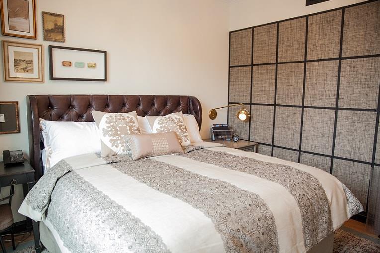 The Charmant Hotel La Crosse Phòng bức ảnh